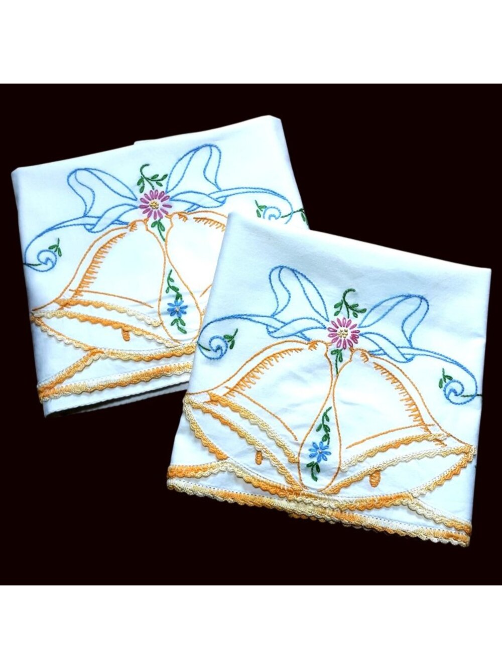 Vintage Embroidered Pillowcases Floral Design Crochet Trim - Set Of 2 - 20"x29"